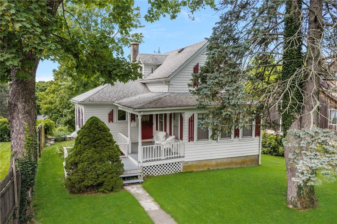 21 Bluff Avenue - Photo 1