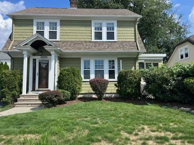 680 Pontiac Avenue - Photo 1