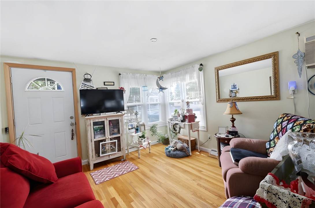 https://bt-photos.global.ssl.fastly.net/rhodeisland/orig_boomver_1_1420268-2.jpg