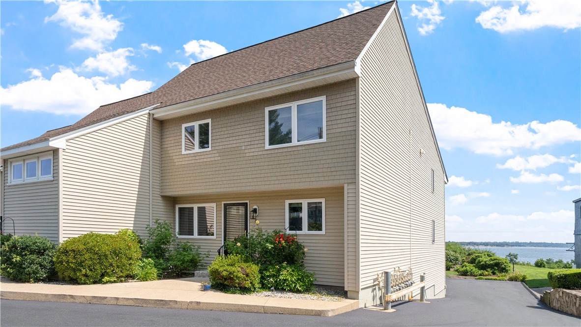 4042 Post Road - Photo 1