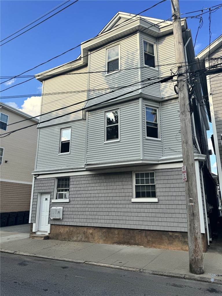 https://bt-photos.global.ssl.fastly.net/rhodeisland/orig_boomver_1_1420343-2.jpg