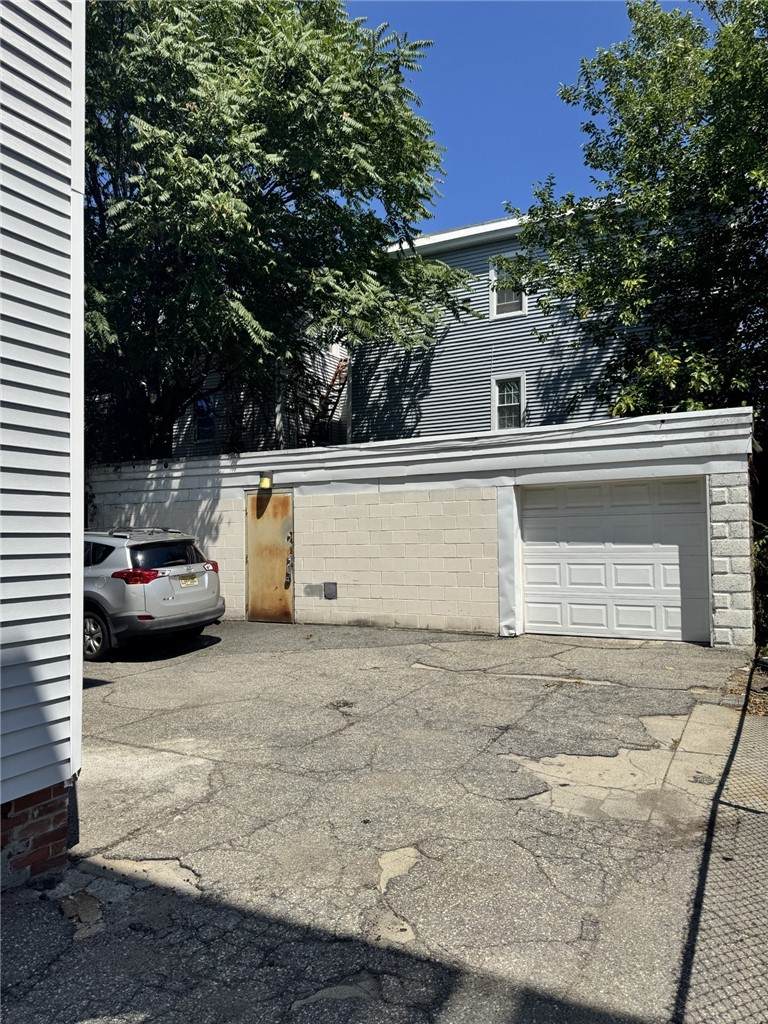 https://bt-photos.global.ssl.fastly.net/rhodeisland/orig_boomver_1_1420345-2.jpg