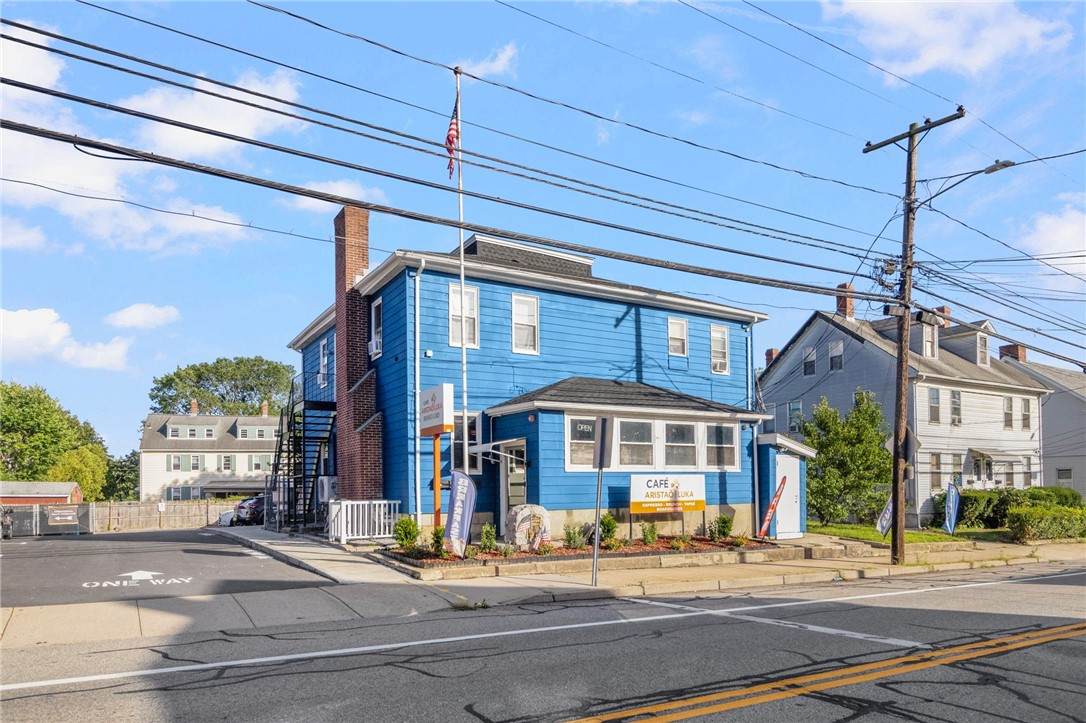 https://bt-photos.global.ssl.fastly.net/rhodeisland/orig_boomver_1_1420590-2.jpg