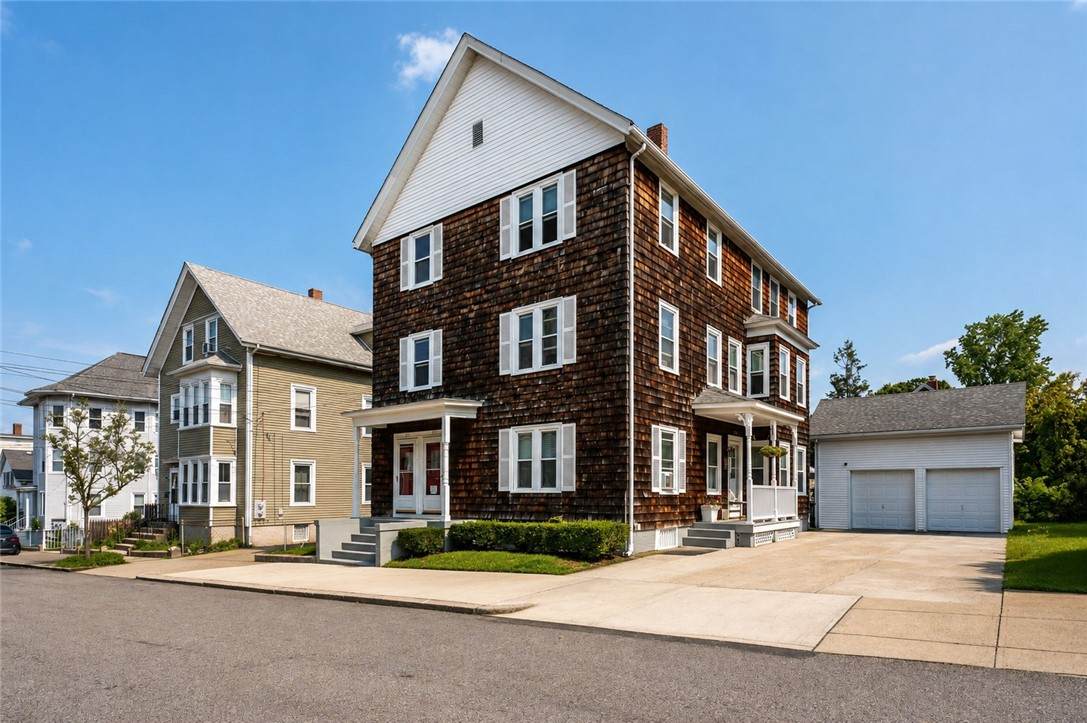 https://bt-photos.global.ssl.fastly.net/rhodeisland/orig_boomver_1_1420667-2.jpg