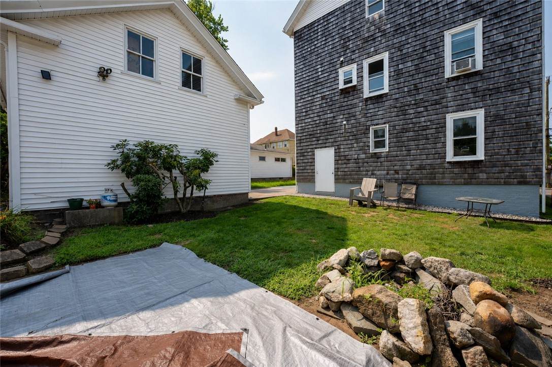 https://bt-photos.global.ssl.fastly.net/rhodeisland/orig_boomver_1_1420667-2.jpg