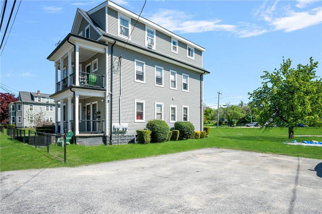 https://bt-photos.global.ssl.fastly.net/rhodeisland/orig_boomver_1_1420705-2.jpg