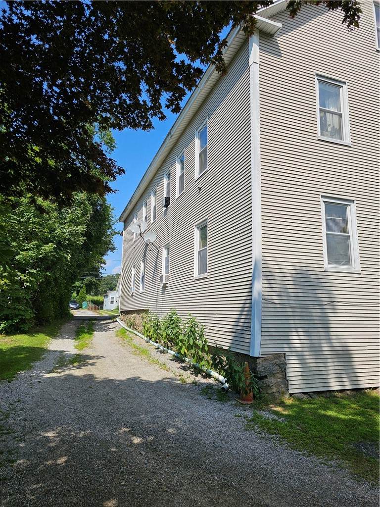 https://bt-photos.global.ssl.fastly.net/rhodeisland/orig_boomver_1_1420768-2.jpg