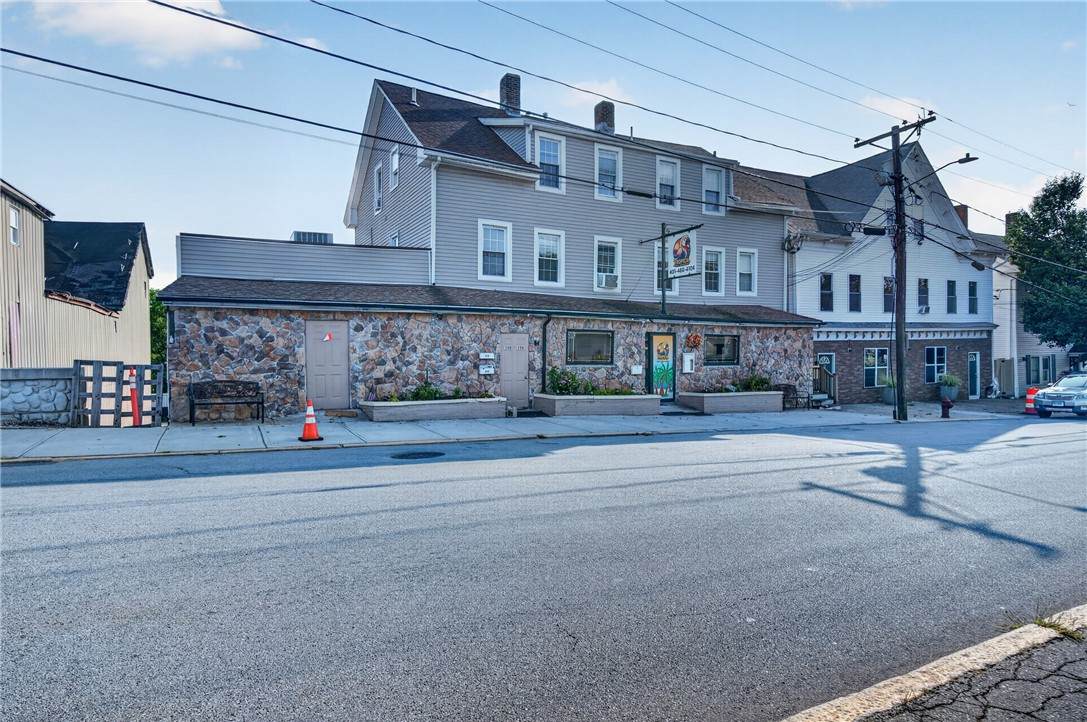 https://bt-photos.global.ssl.fastly.net/rhodeisland/orig_boomver_1_1420779-2.jpg