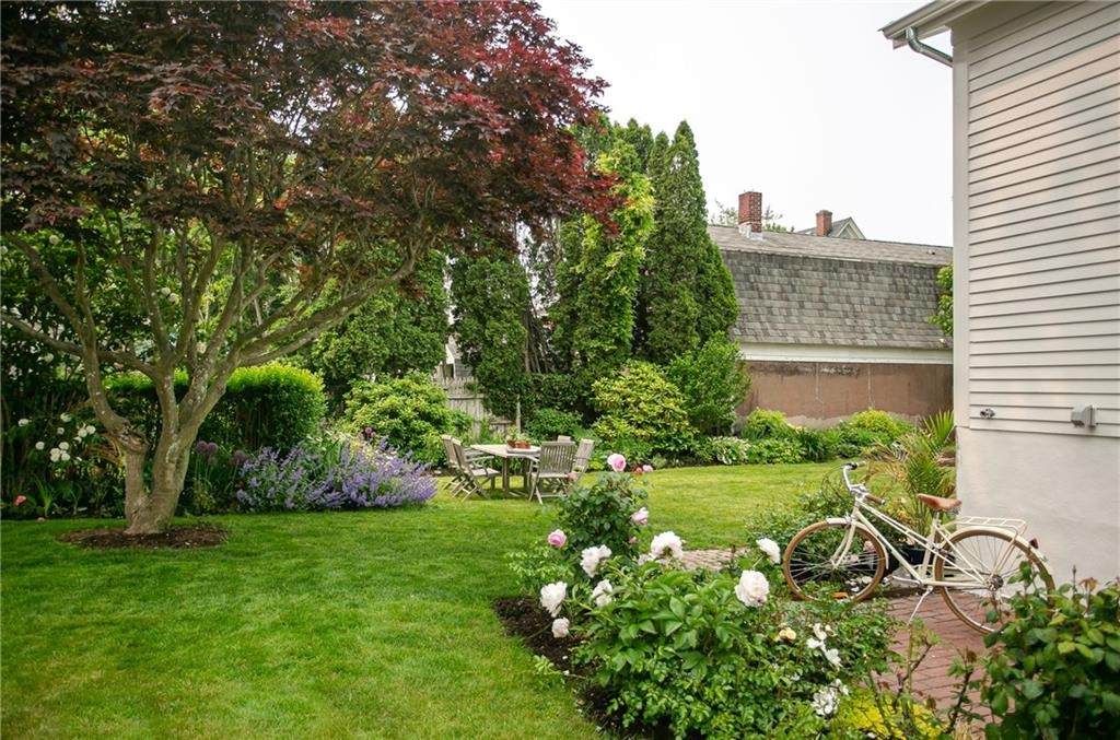 https://bt-photos.global.ssl.fastly.net/rhodeisland/orig_boomver_1_1420872-2.jpg