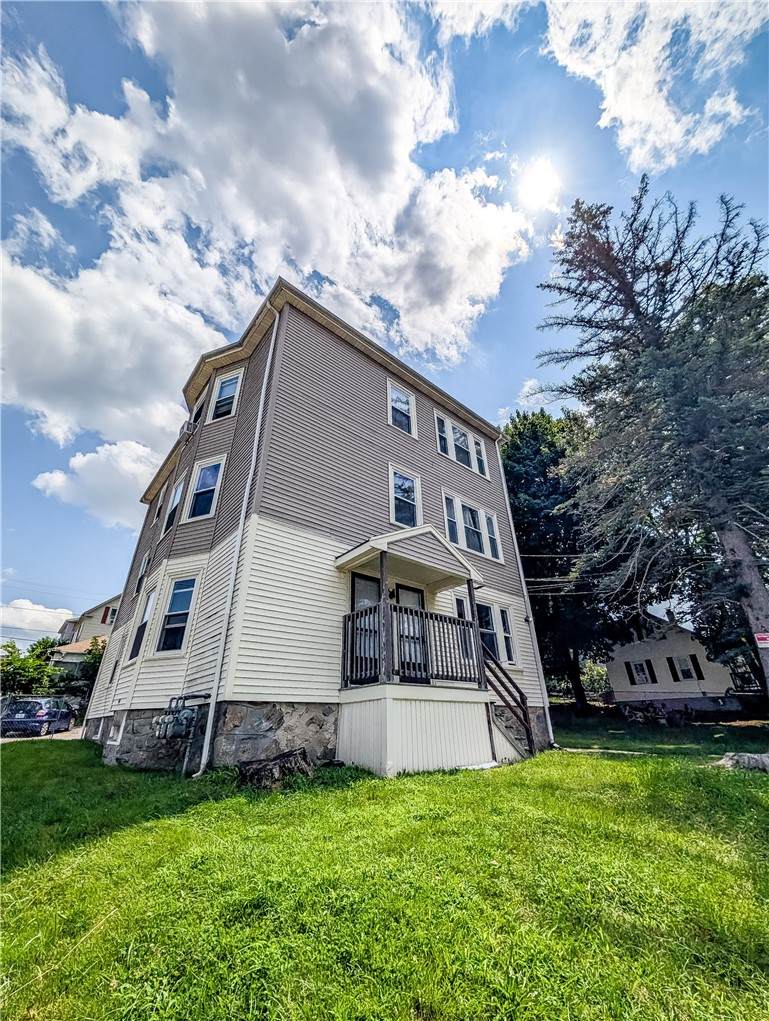 https://bt-photos.global.ssl.fastly.net/rhodeisland/orig_boomver_1_1420995-2.jpg