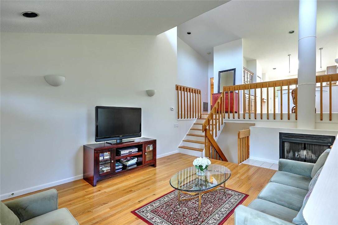 https://bt-photos.global.ssl.fastly.net/rhodeisland/orig_boomver_1_1421026-2.jpg