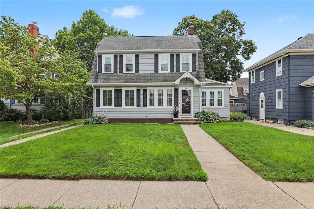 84 Glen Avenue - Photo 1