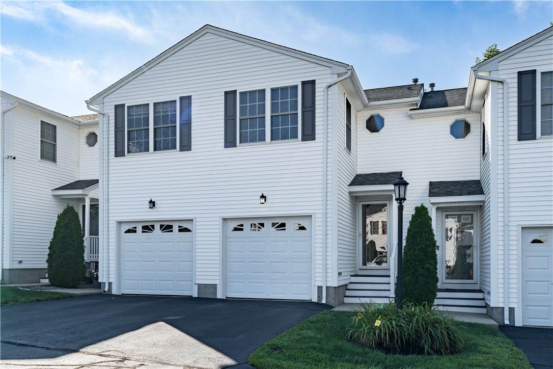 572 Smithfield Road - Photo 1