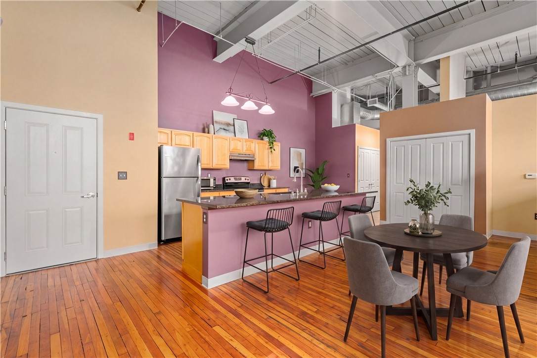 685 Social Street - Photo 1