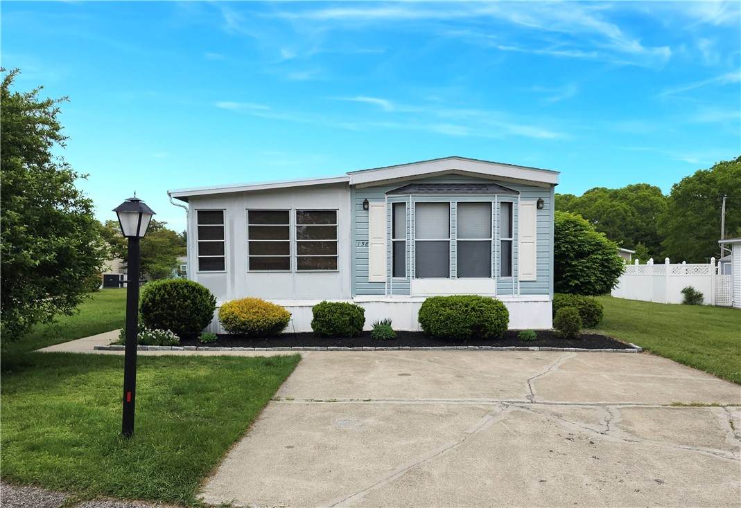 158 Holiday Court - Photo 1
