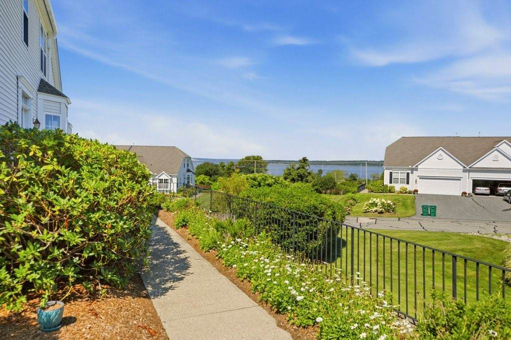 https://bt-photos.global.ssl.fastly.net/rhodeisland/orig_boomver_1_1421121-2.jpg