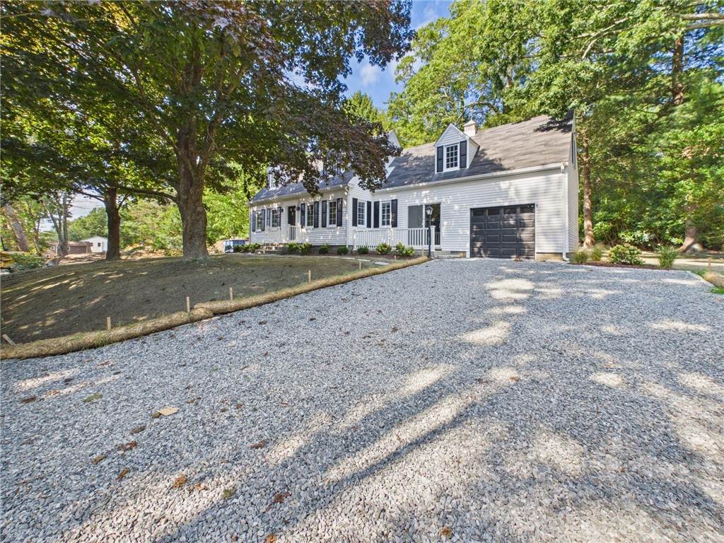 229 Hunt Avenue - Photo 1