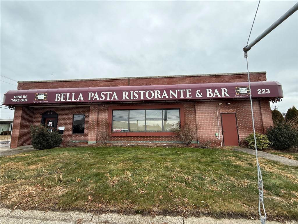 223 Newport Avenue - Photo 1