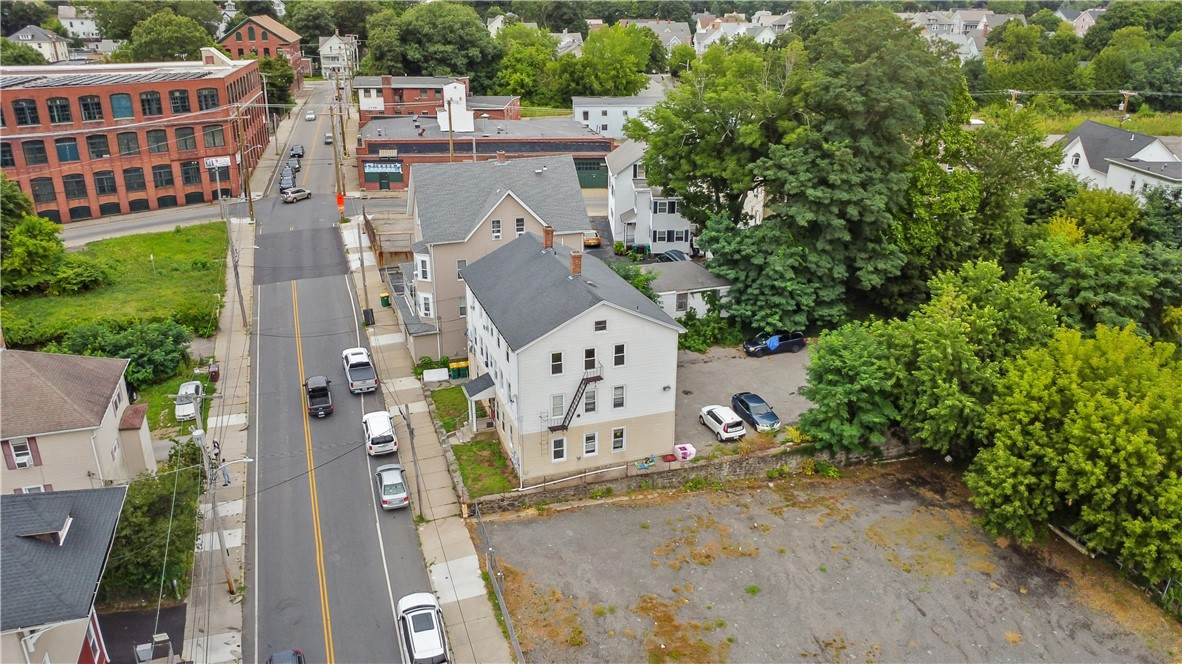 130 E School Street - Photo 1
