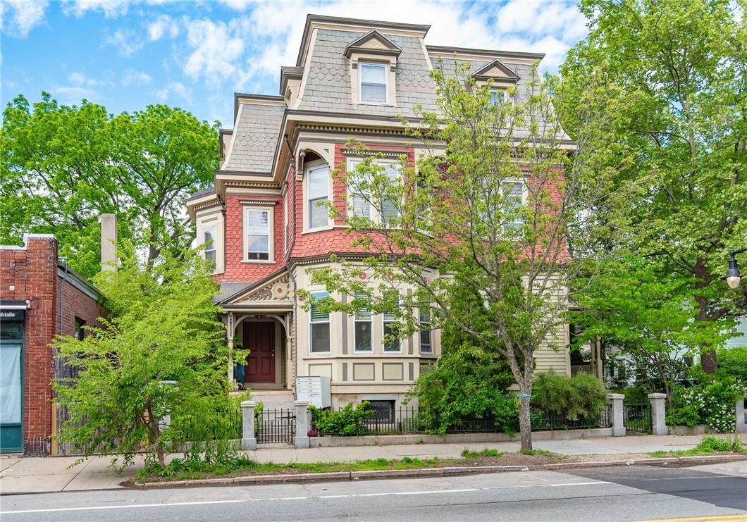 1403 Westminster Street - Photo 1