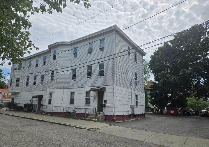16 Mount Pleasant Avenue - Photo 1