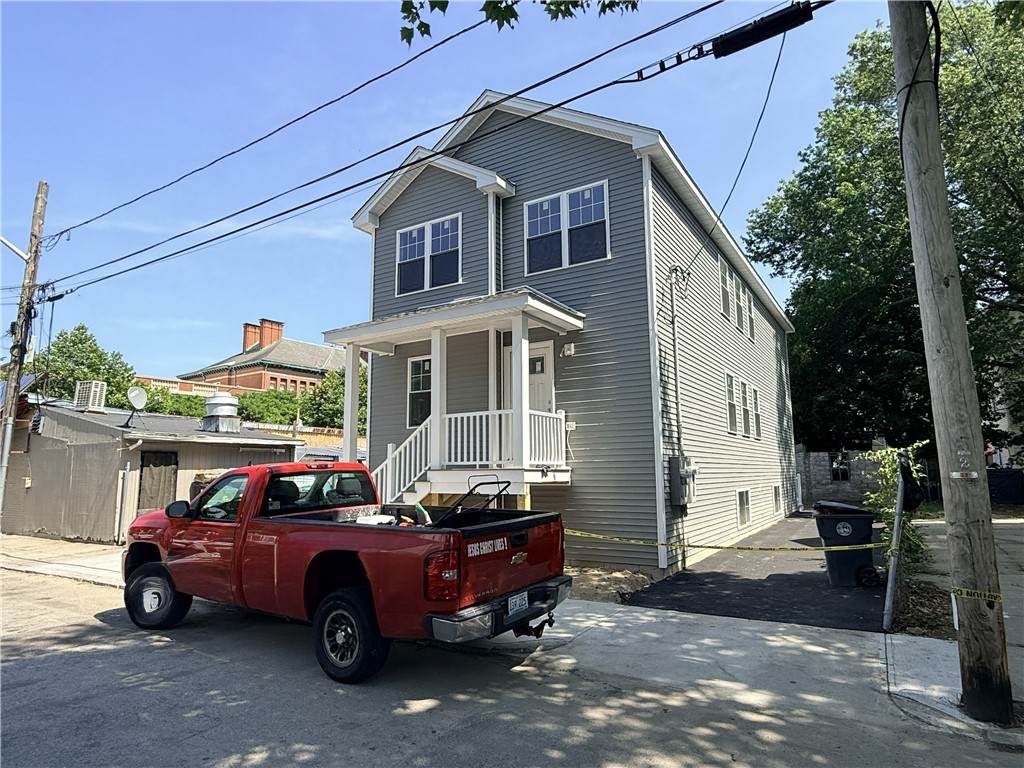 https://bt-photos.global.ssl.fastly.net/rhodeisland/orig_boomver_1_1421332-2.jpg