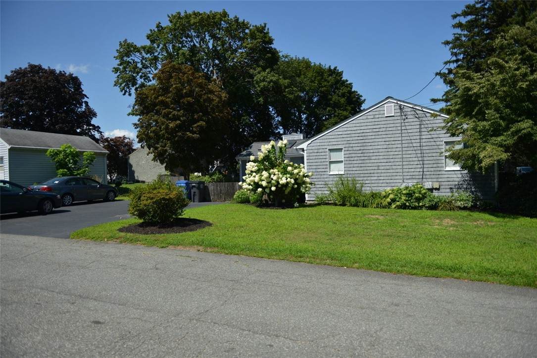 https://bt-photos.global.ssl.fastly.net/rhodeisland/orig_boomver_1_1421380-2.jpg