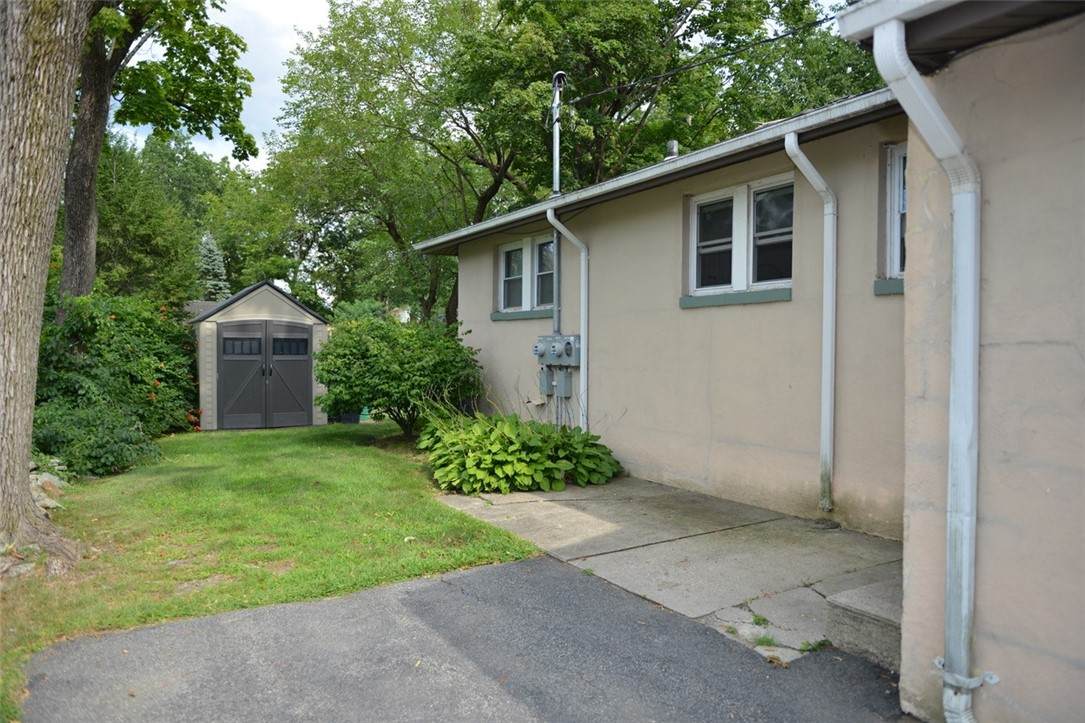 https://bt-photos.global.ssl.fastly.net/rhodeisland/orig_boomver_1_1421383-2.jpg
