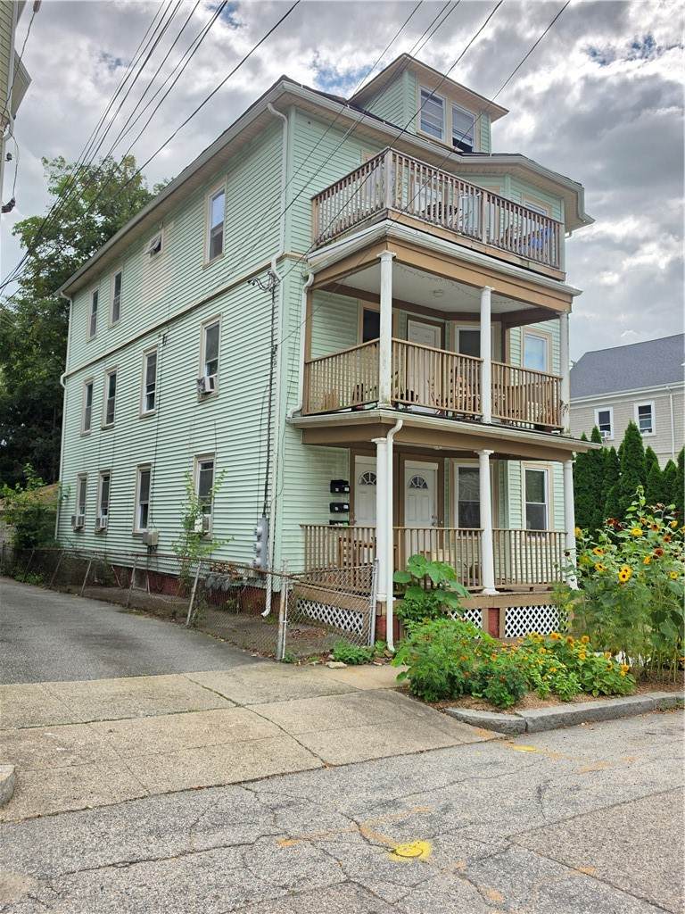 https://bt-photos.global.ssl.fastly.net/rhodeisland/orig_boomver_1_1421473-2.jpg