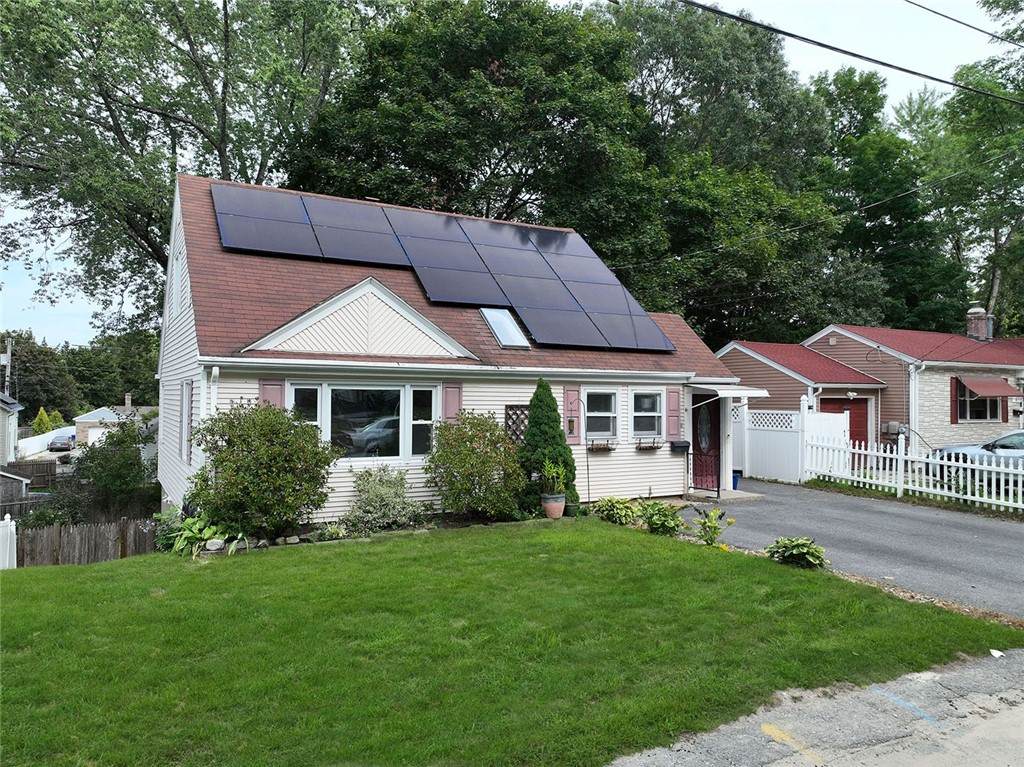 11 Harris Avenue - Photo 1