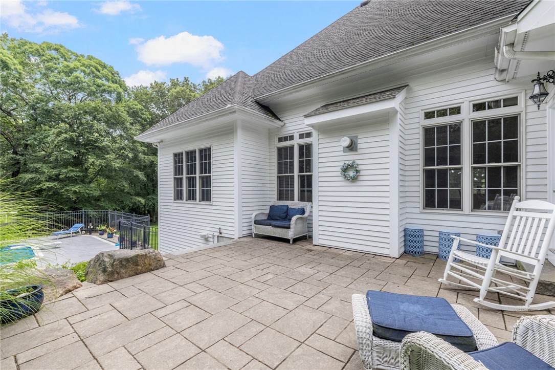 https://bt-photos.global.ssl.fastly.net/rhodeisland/orig_boomver_1_1421786-2.jpg