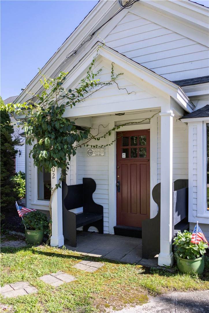 https://bt-photos.global.ssl.fastly.net/rhodeisland/orig_boomver_1_1421892-2.jpg