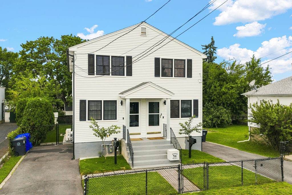 12 Parsons Avenue - Photo 1