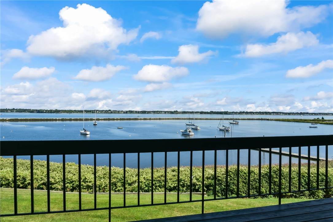 400 Narragansett Parkway - Photo 1