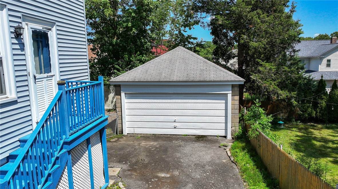 https://bt-photos.global.ssl.fastly.net/rhodeisland/orig_boomver_1_1421987-2.jpg