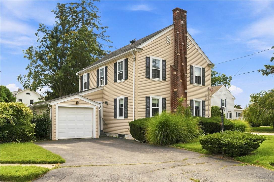https://bt-photos.global.ssl.fastly.net/rhodeisland/orig_boomver_1_1422213-2.jpg