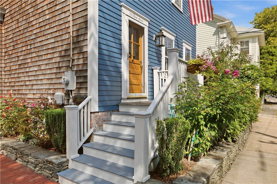 https://bt-photos.global.ssl.fastly.net/rhodeisland/orig_boomver_1_1422332-2.jpg