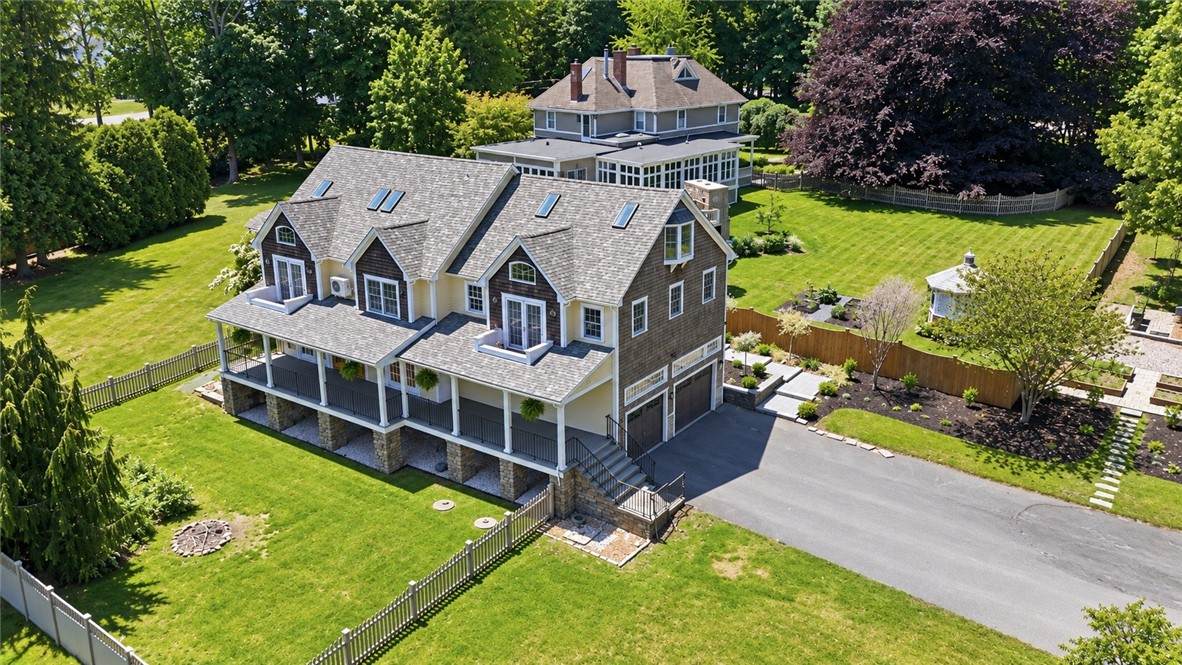 https://bt-photos.global.ssl.fastly.net/rhodeisland/orig_boomver_1_1422395-2.jpg