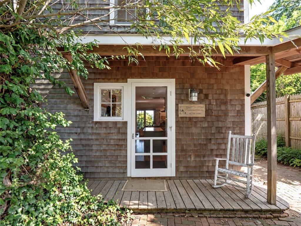 https://bt-photos.global.ssl.fastly.net/rhodeisland/orig_boomver_1_1422664-2.jpg