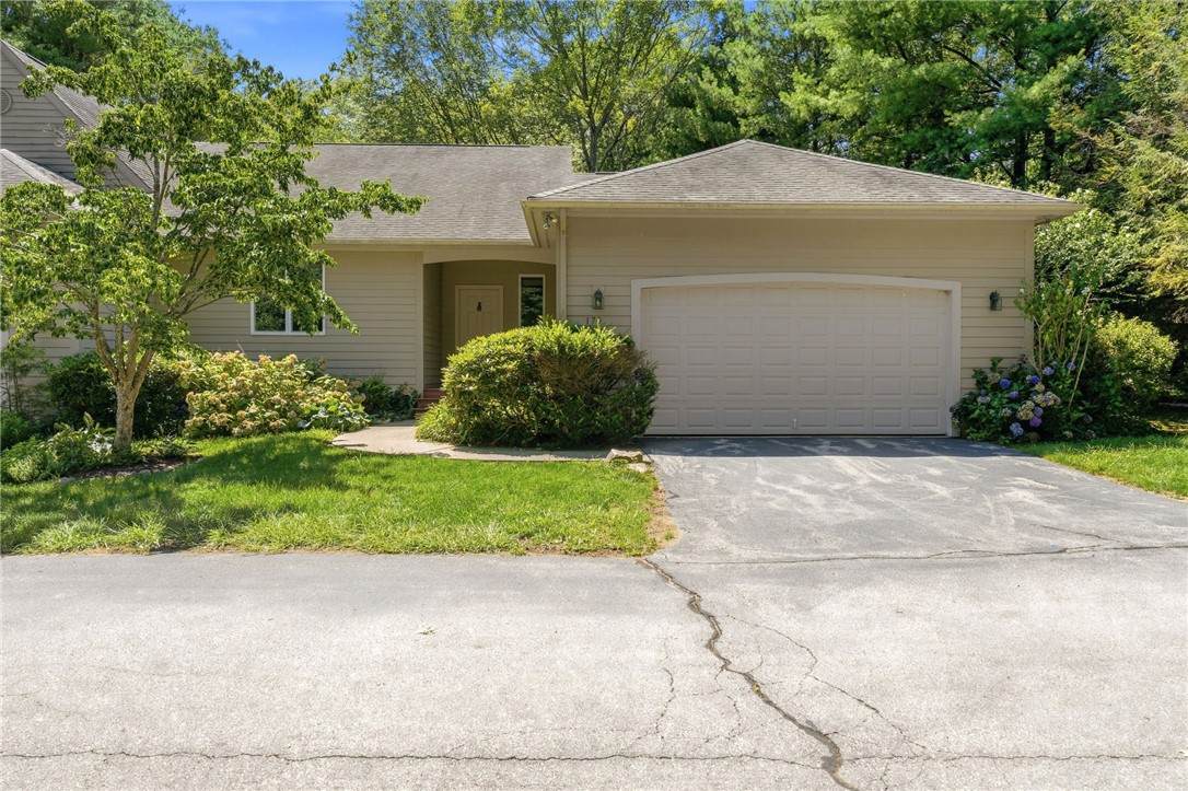 170 Pine Glen Drive - Photo 1
