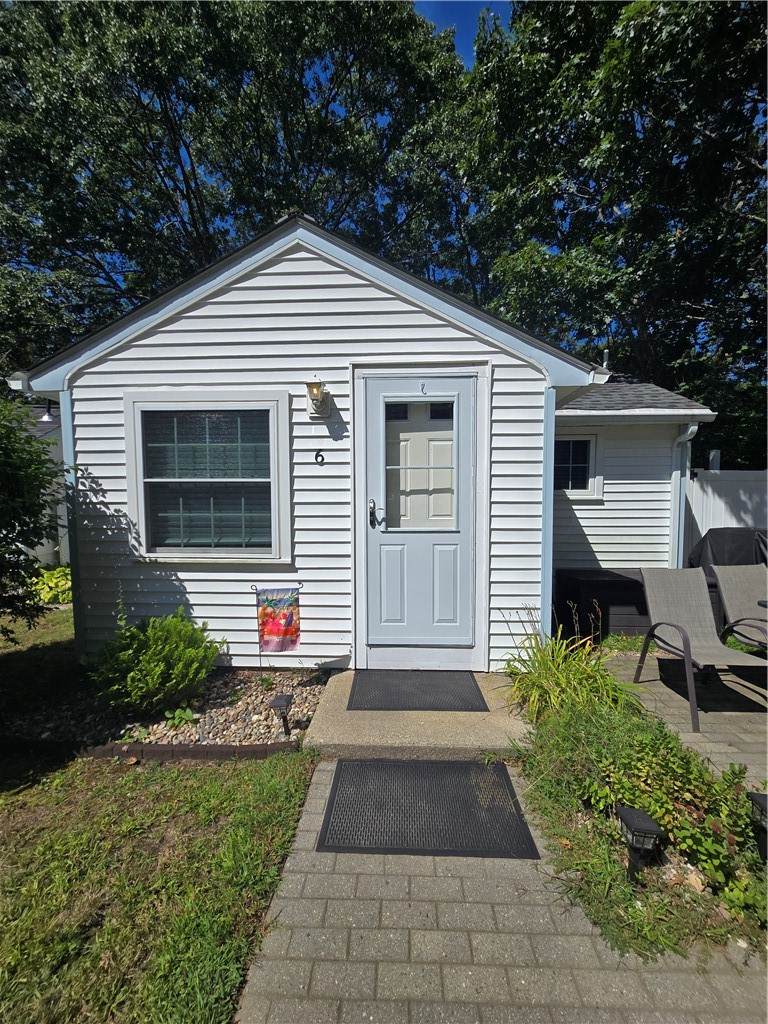 88 Old Post Road - Photo 1