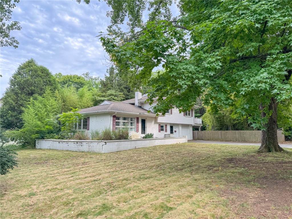 28 Hill Top Drive - Photo 1