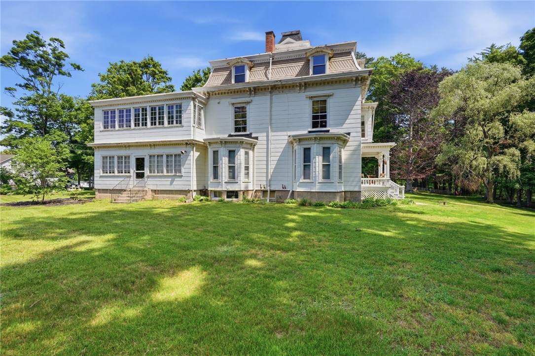 https://bt-photos.global.ssl.fastly.net/rhodeisland/orig_boomver_1_1423267-2.jpg