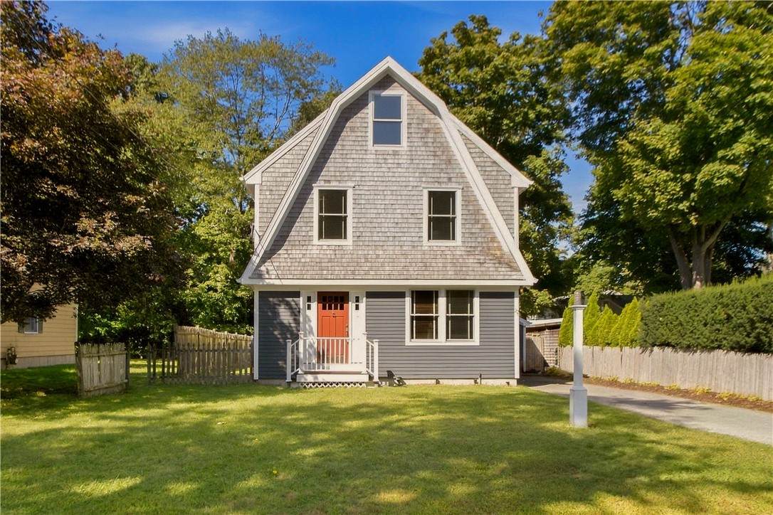 22 Bernard Avenue - Photo 1