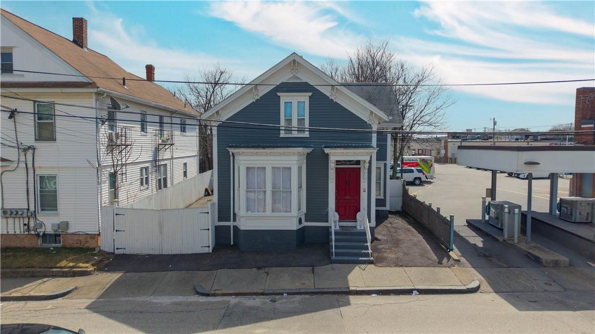 78 Jenks Street - Photo 1