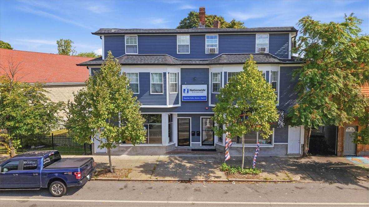 858 Broad Street - Photo 1