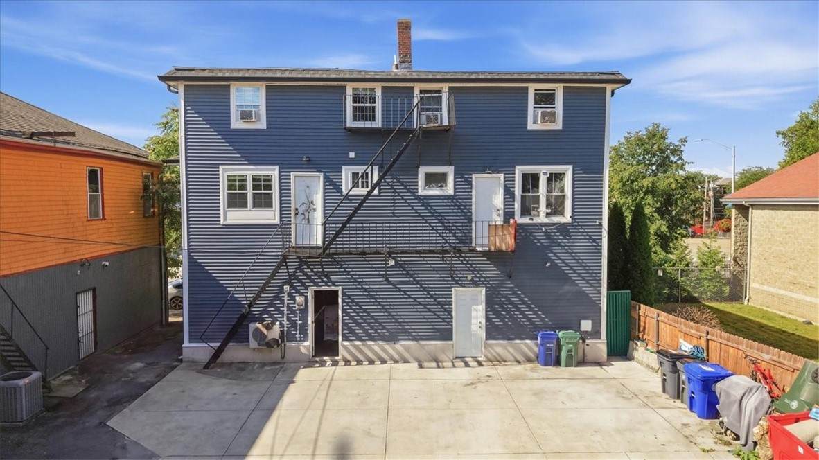 https://bt-photos.global.ssl.fastly.net/rhodeisland/orig_boomver_1_1423374-2.jpg
