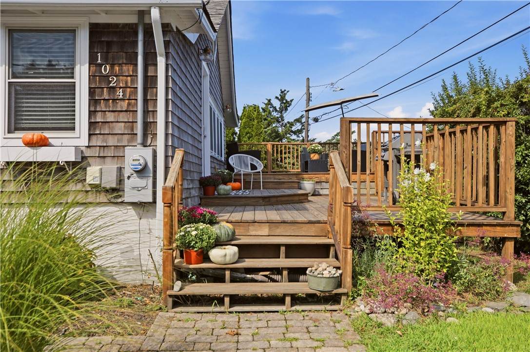 https://bt-photos.global.ssl.fastly.net/rhodeisland/orig_boomver_1_1423422-2.jpg