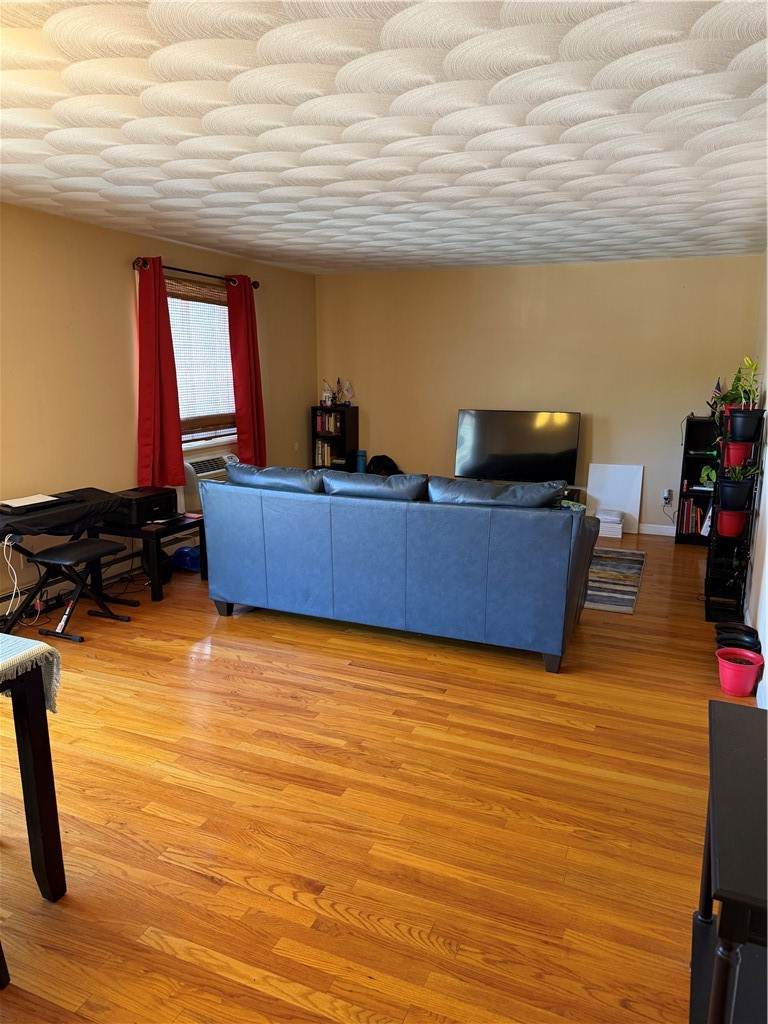 https://bt-photos.global.ssl.fastly.net/rhodeisland/orig_boomver_1_1423470-2.jpg