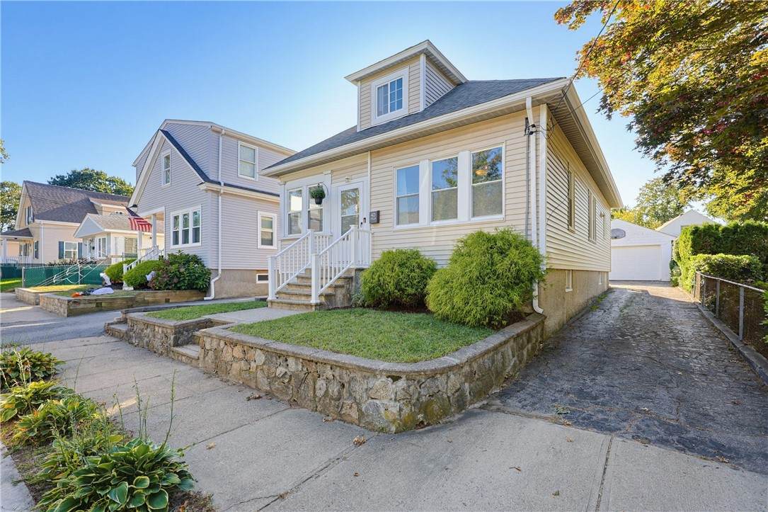 https://bt-photos.global.ssl.fastly.net/rhodeisland/orig_boomver_1_1423505-2.jpg